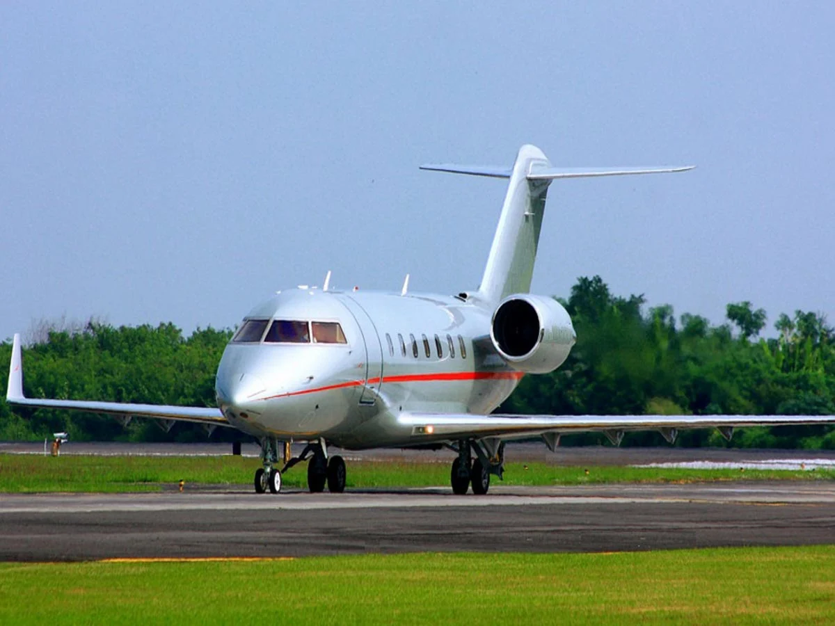 CHALLENGER 605