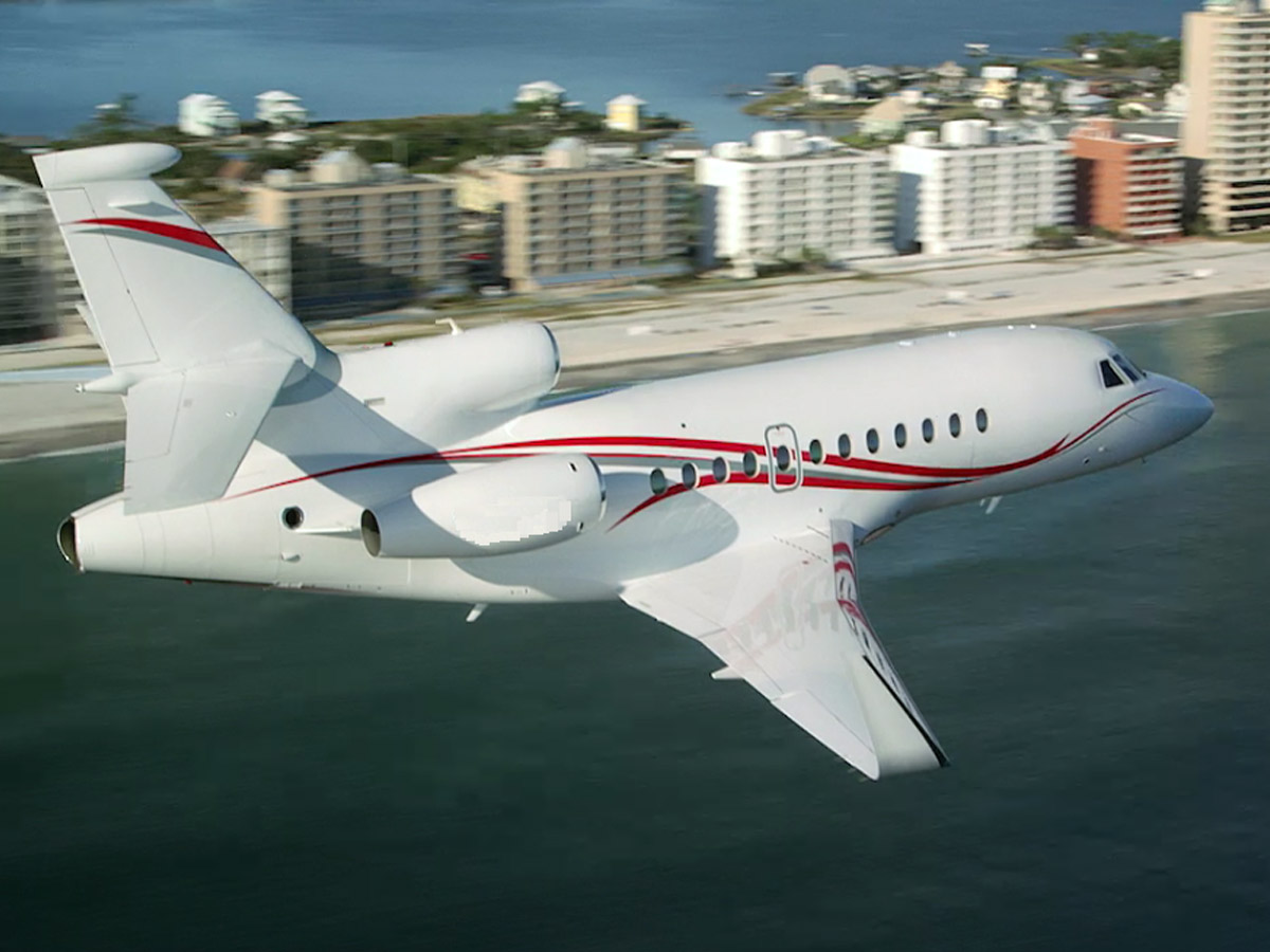 FALCON 900LX