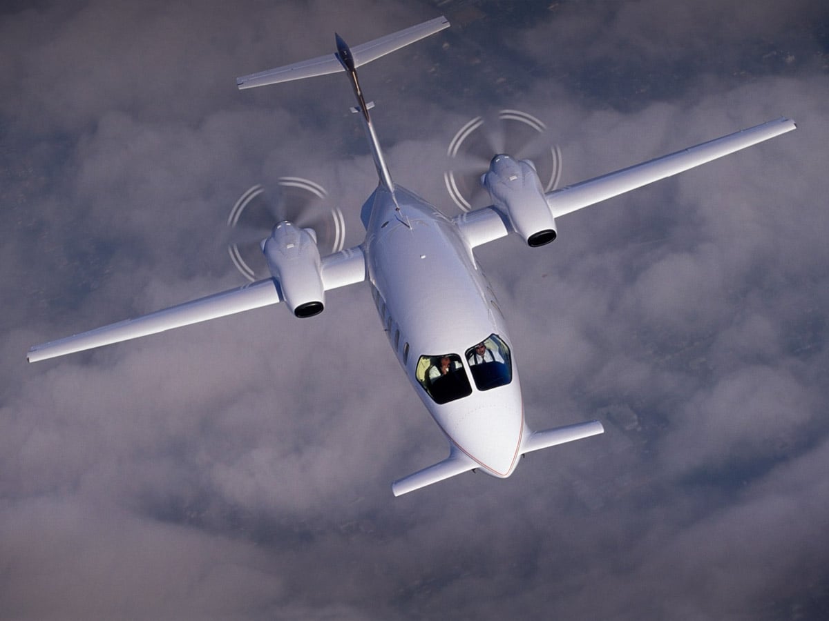 PIAGGIO P180 AVANTI II