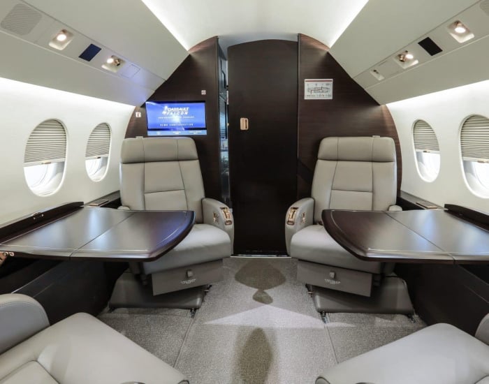 Dassault Falcon 900LX interior